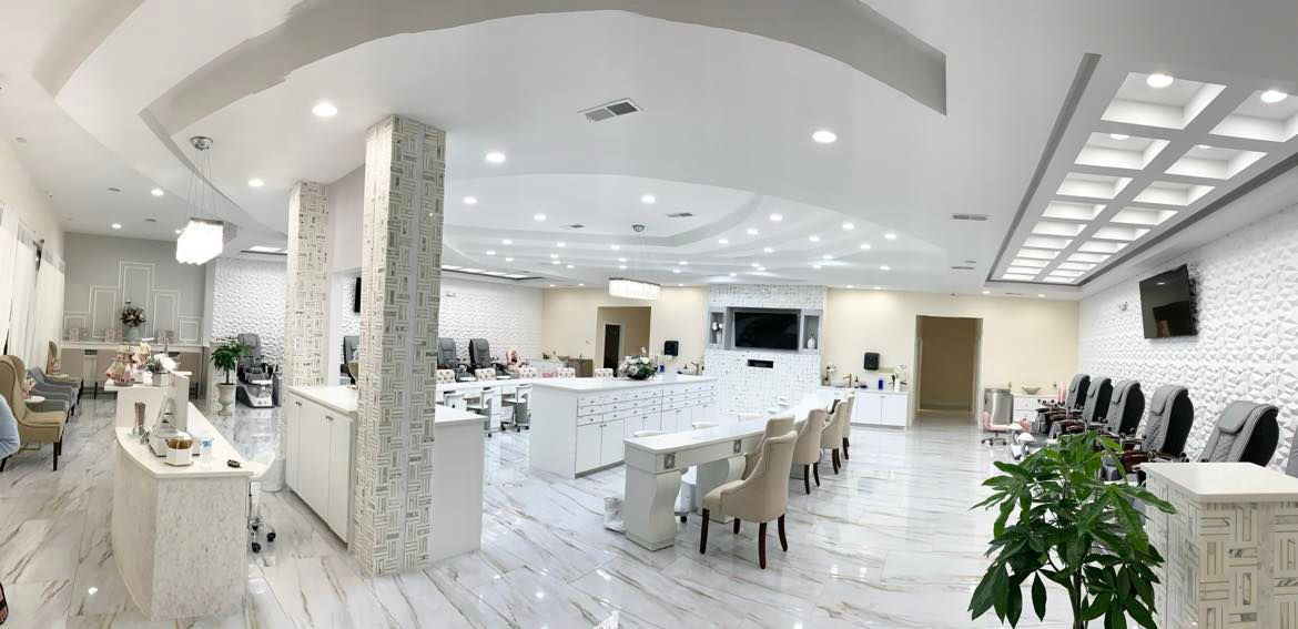 Lexxi nail & spa-Cần thợ nail có bằng ở SC – Bao lương từ $1500 – $2000/week